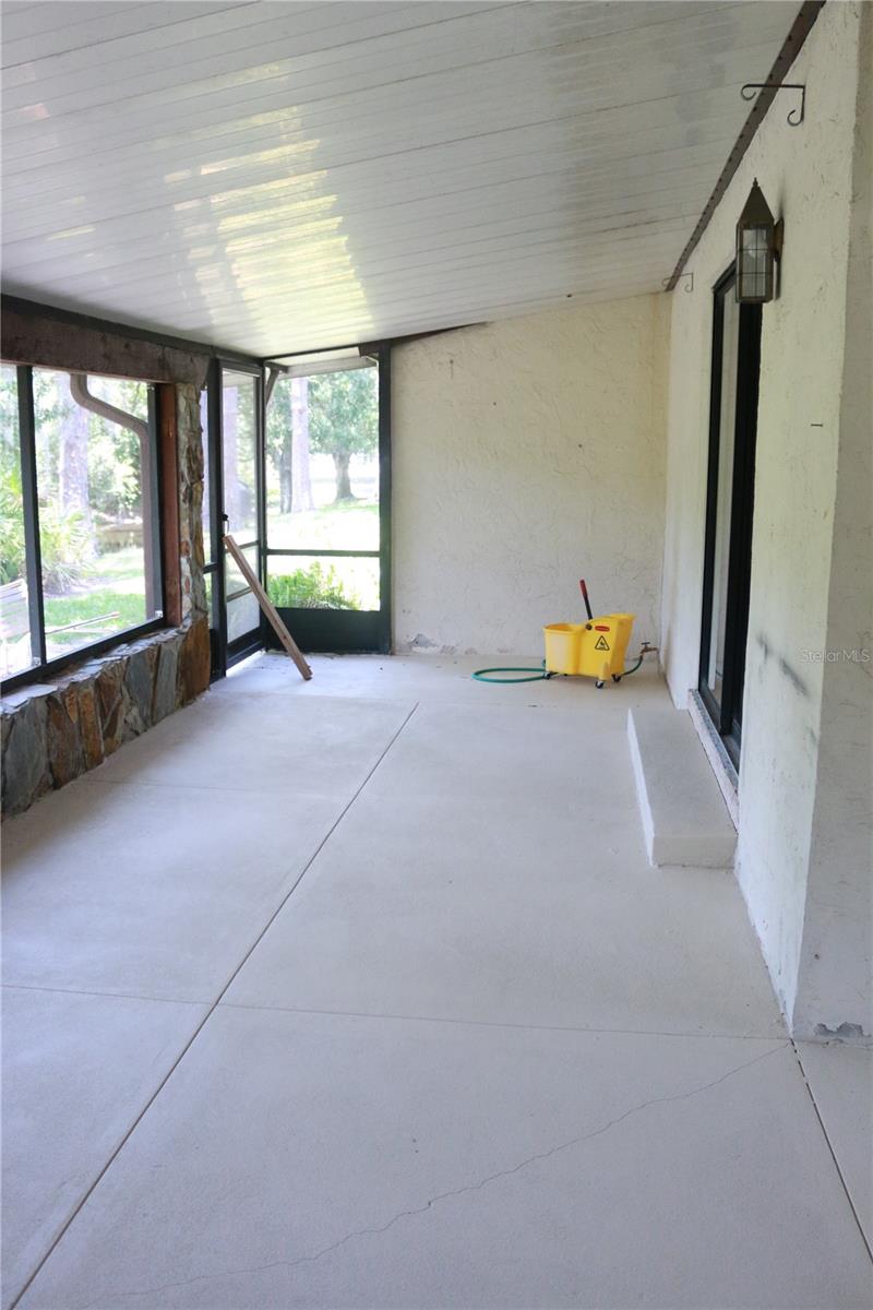 Image 21 of 25 For 1200 Tarpon Woods Boulevard M6