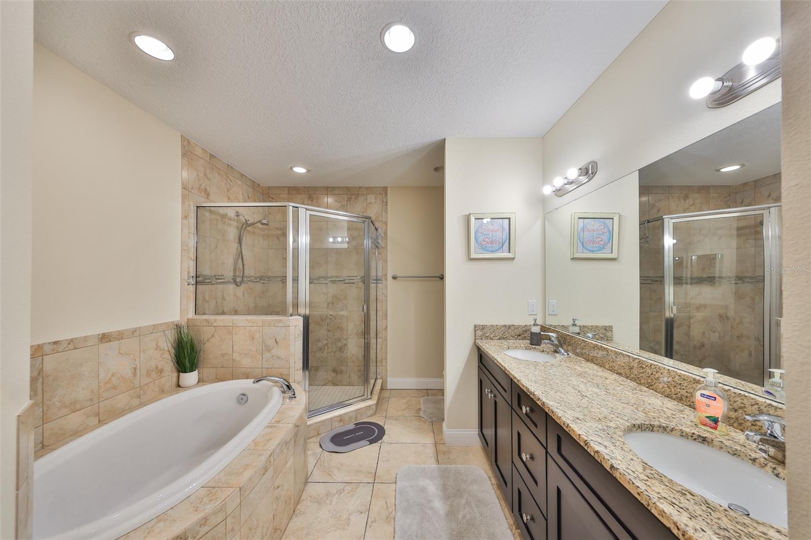 Image 20 of 32 For 6822 Kissimmee Street 8-b