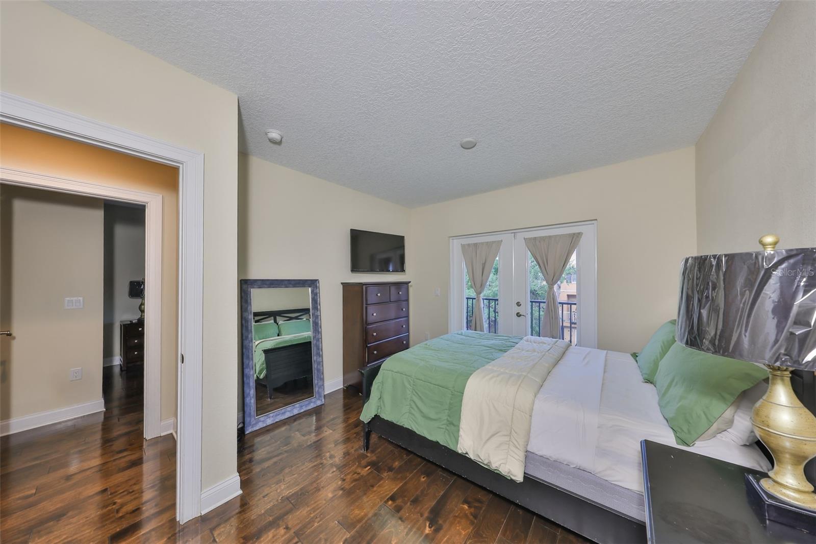 Image 23 of 32 For 6822 Kissimmee Street 8-b