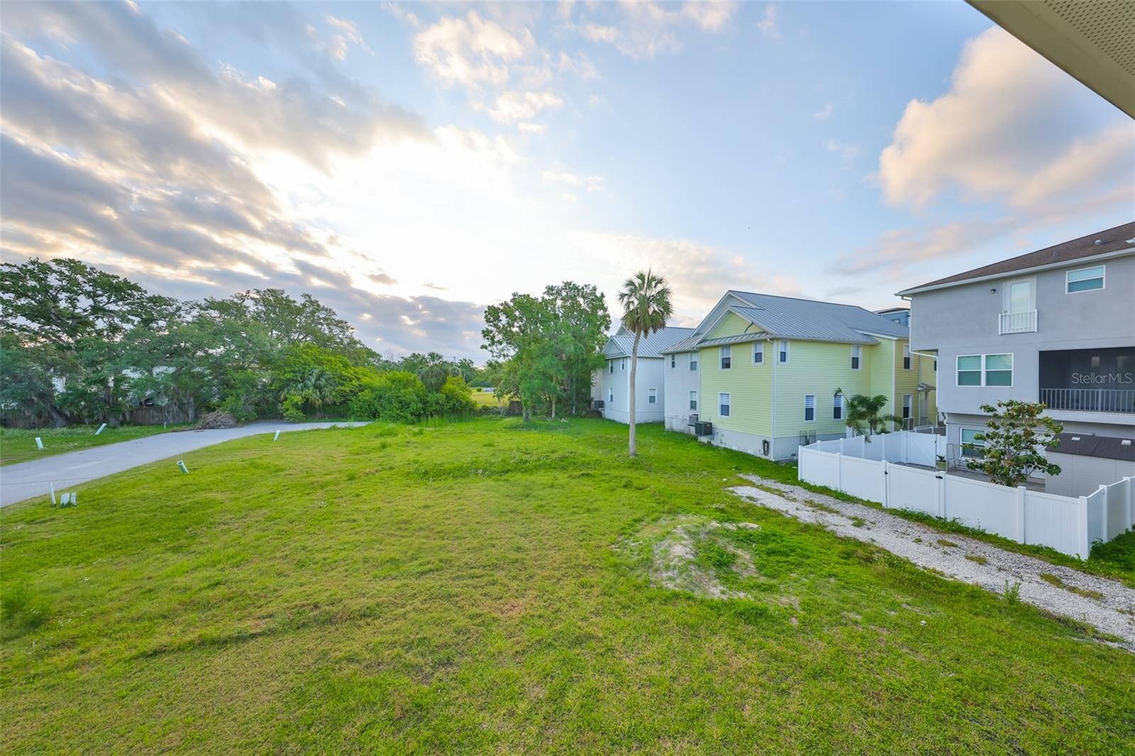 Image 32 of 32 For 6822 Kissimmee Street 8-b