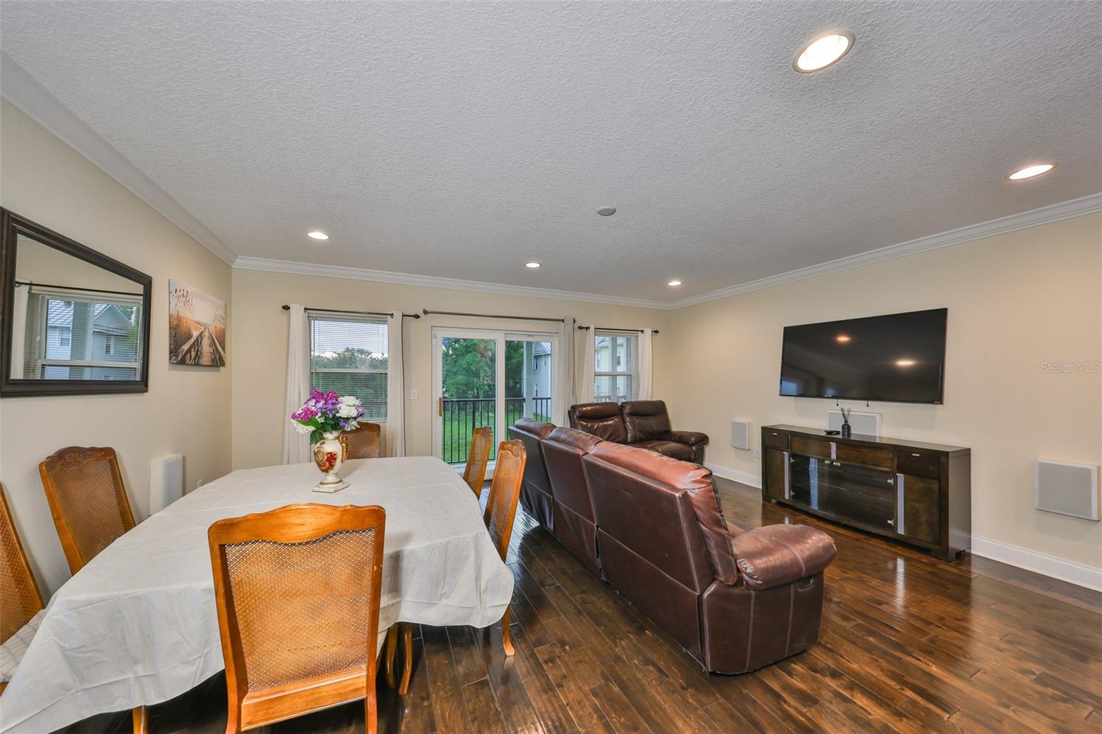 Image 9 of 32 For 6822 Kissimmee Street 8-b