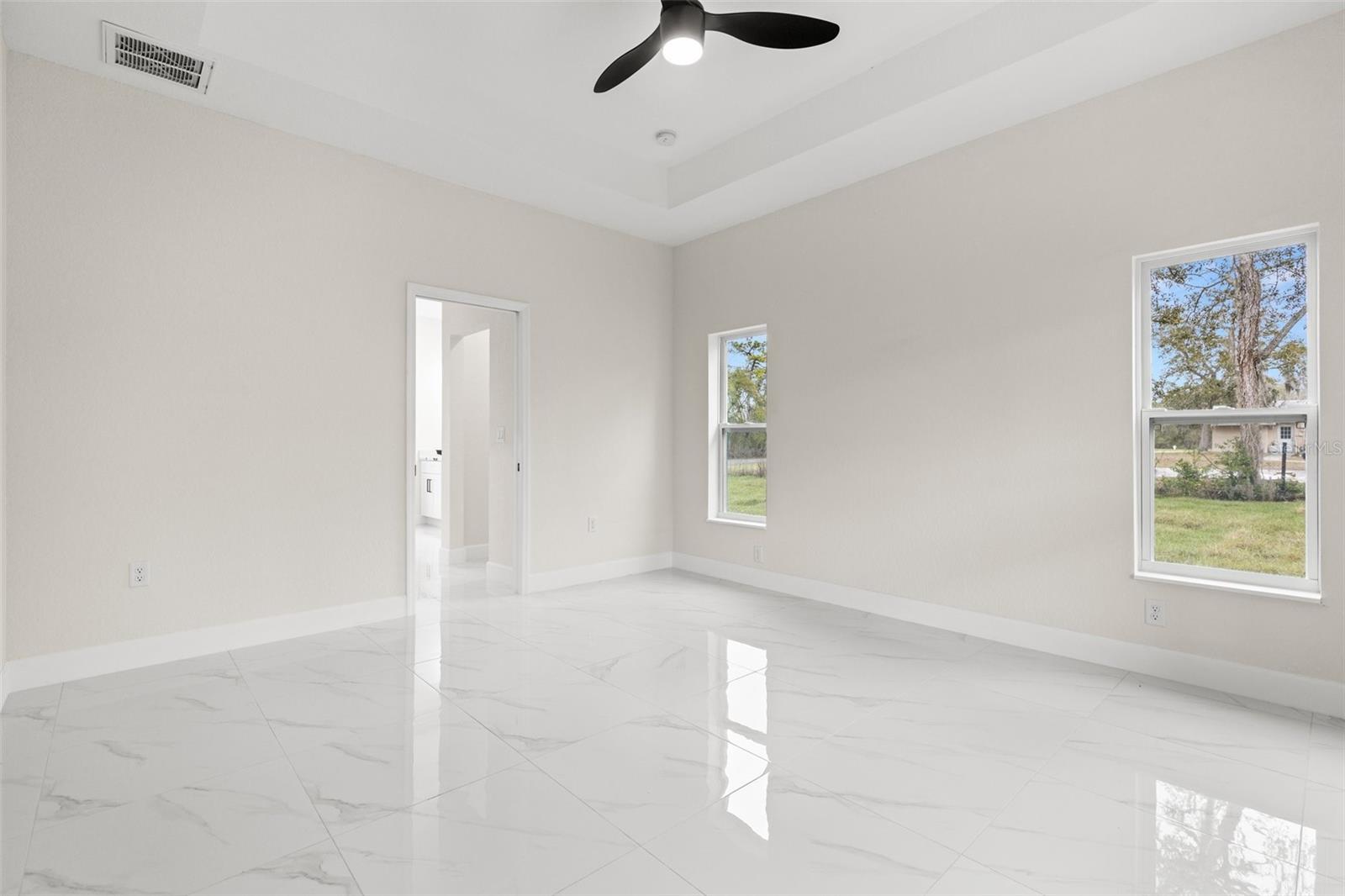 Image 4 of 36 For 10262 Maybird Avenue