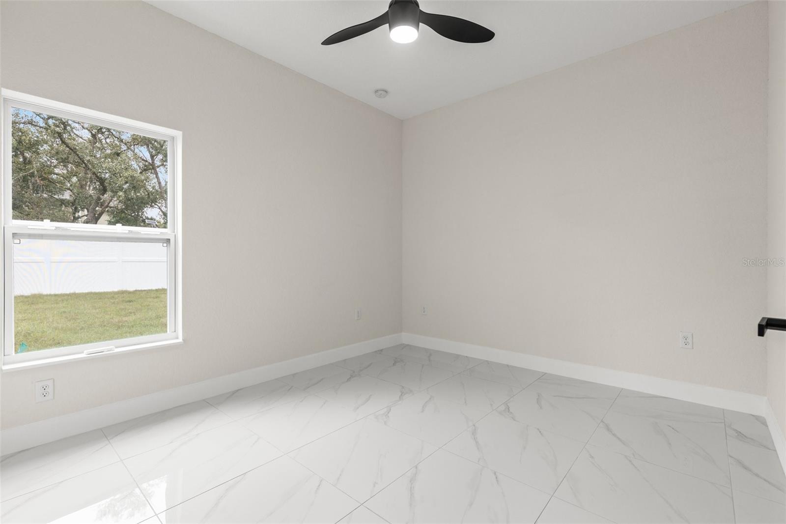 Image 9 of 36 For 10262 Maybird Avenue