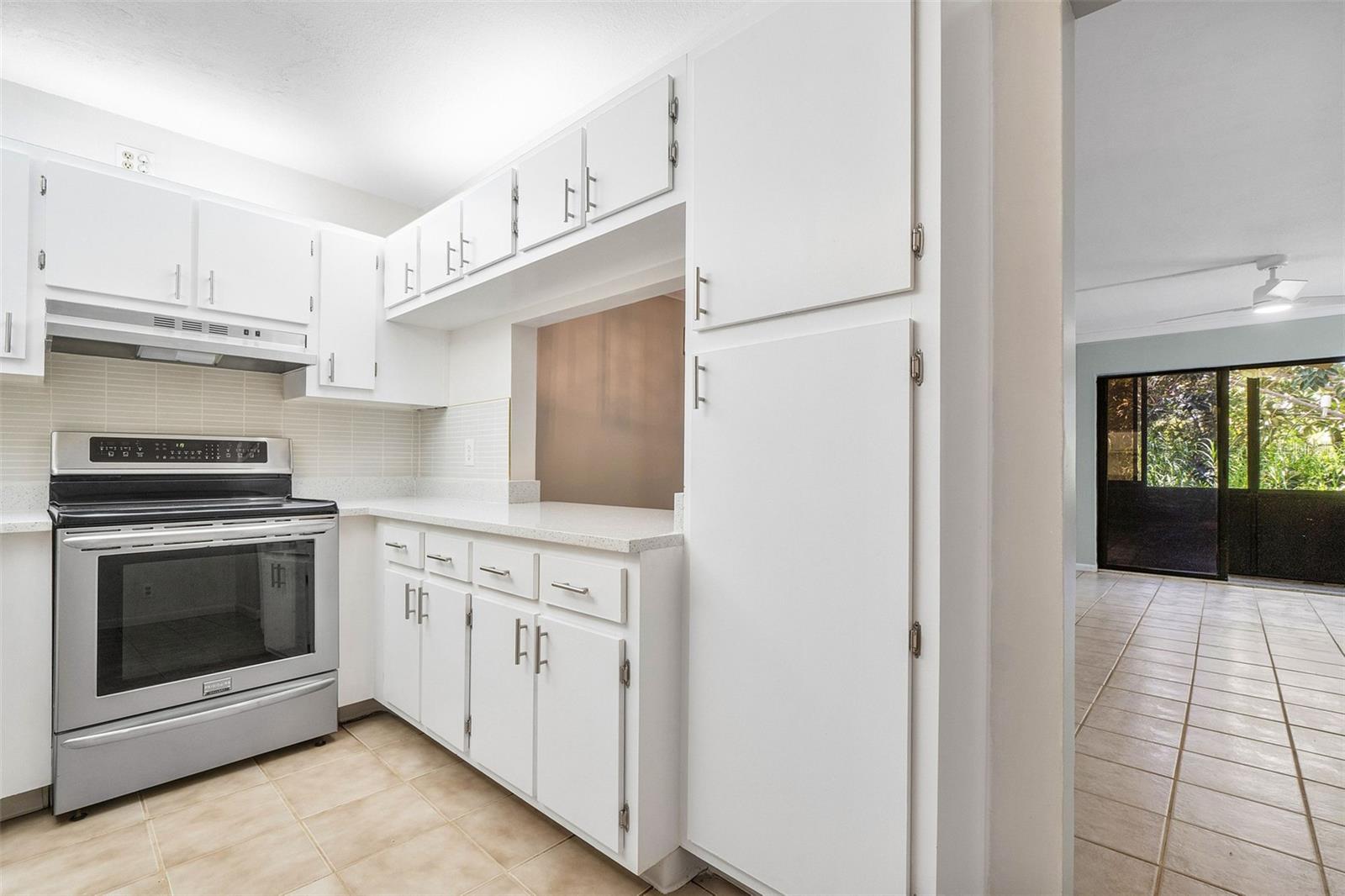 Image 6 of 29 For 3624 Alder Drive F1