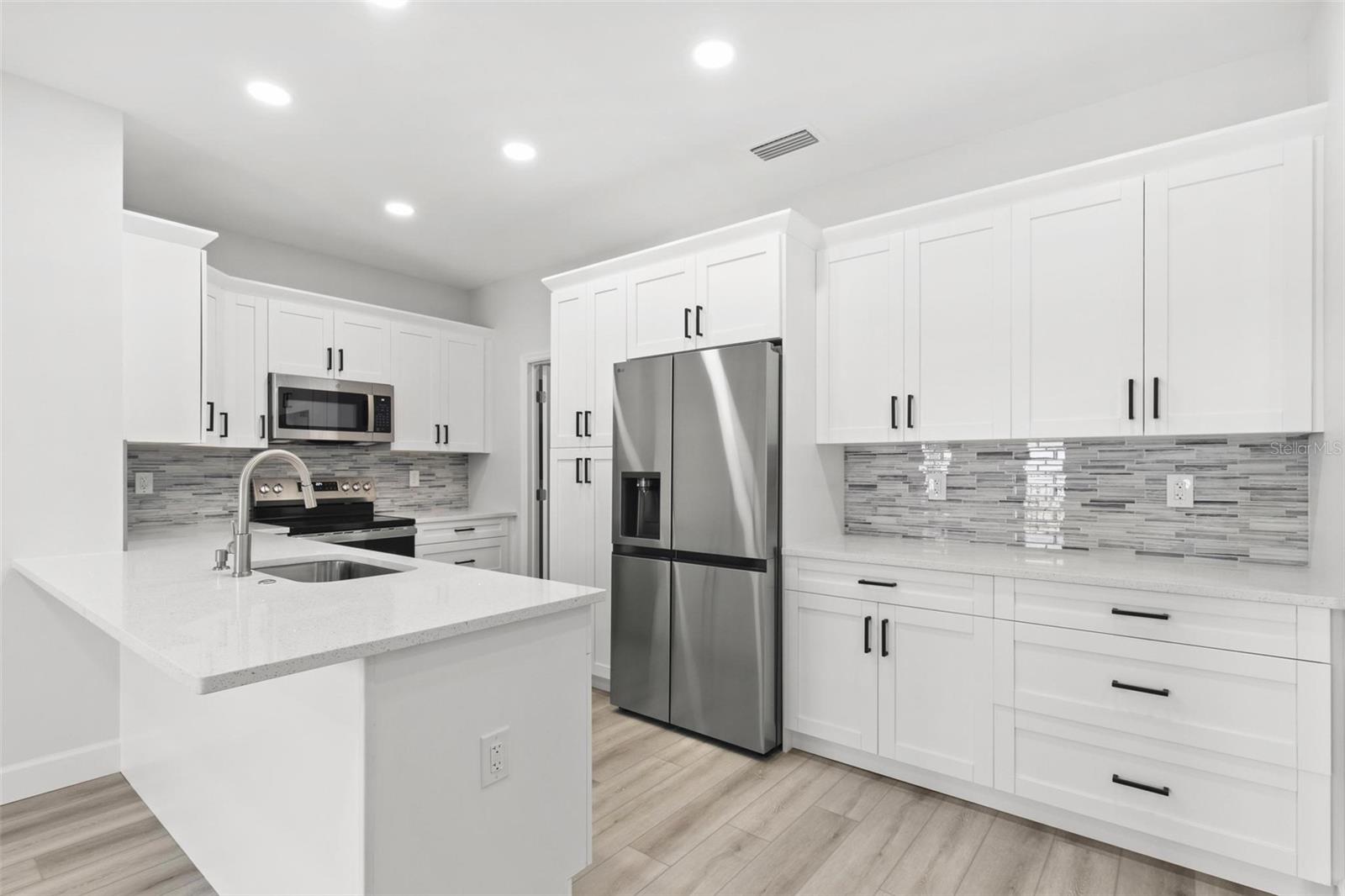 Image 18 of 62 For 13117 4th Street E