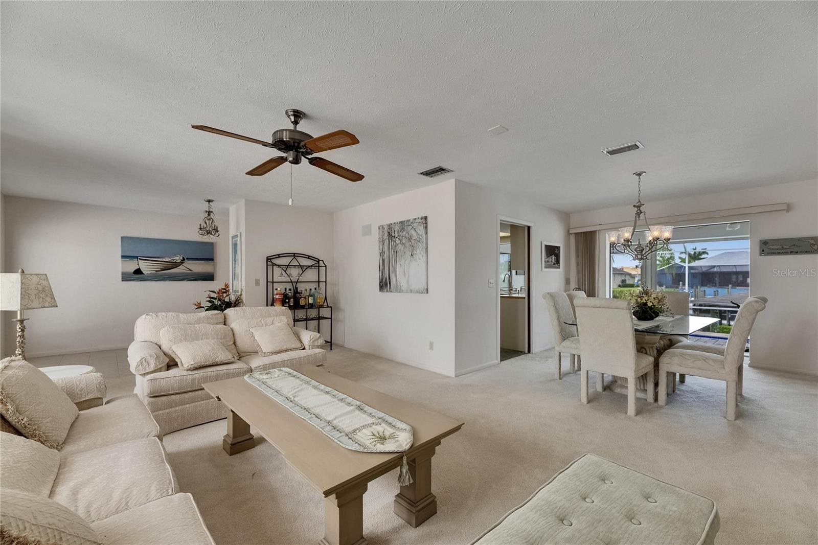 Image 12 of 97 For 927 Golf Island Drive