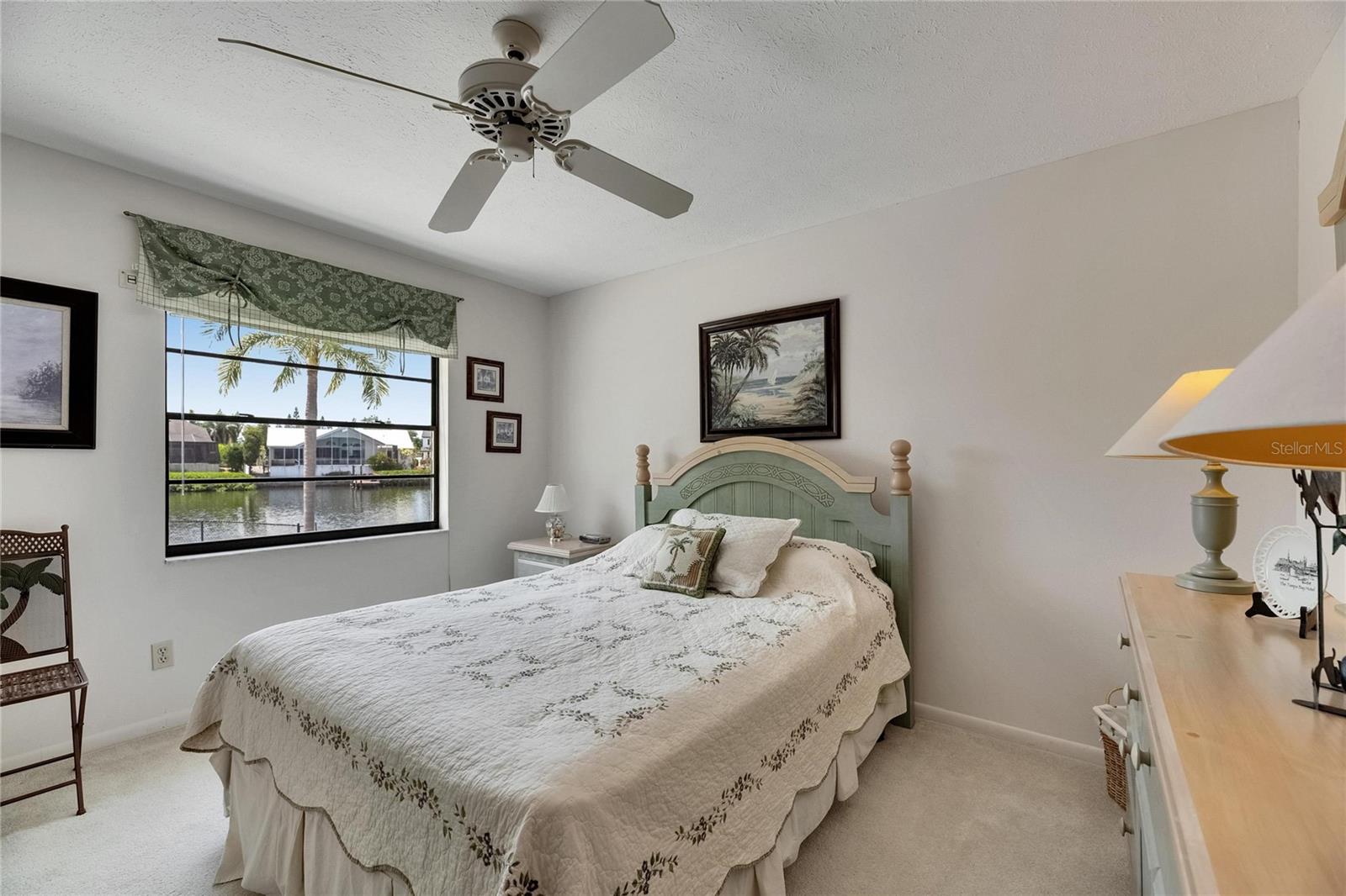 Image 39 of 97 For 927 Golf Island Drive