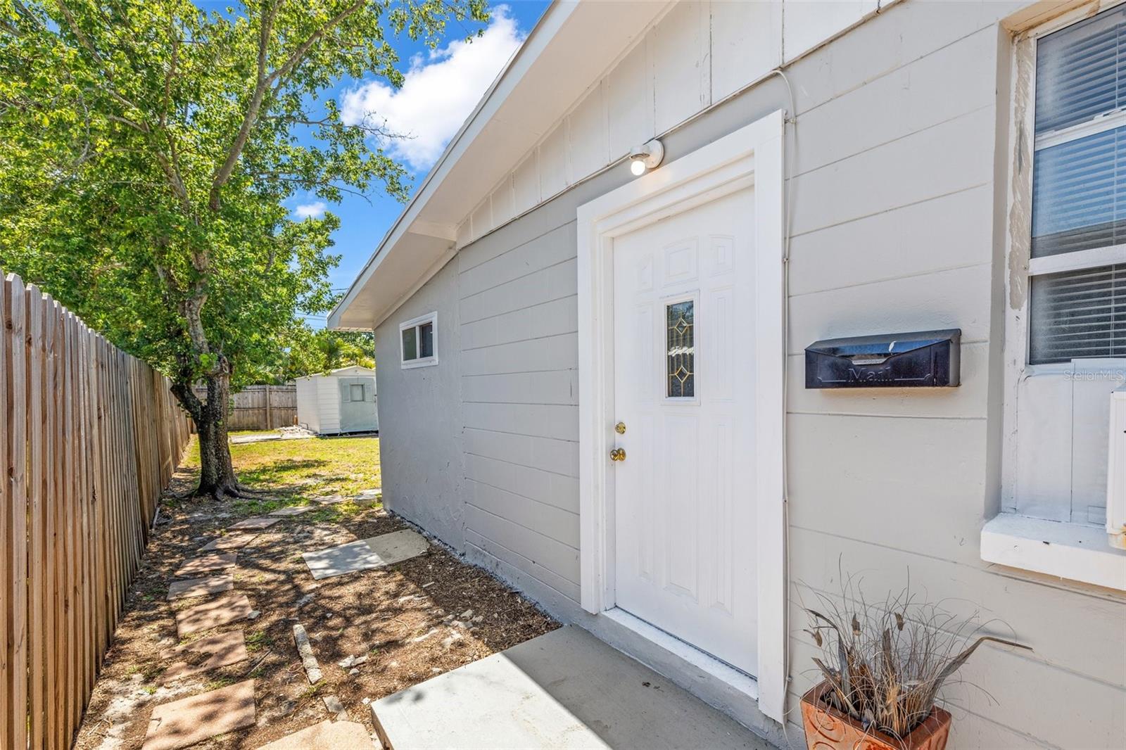 Details for 1010 60th Avenue N B, ST PETERSBURG, FL 33703
