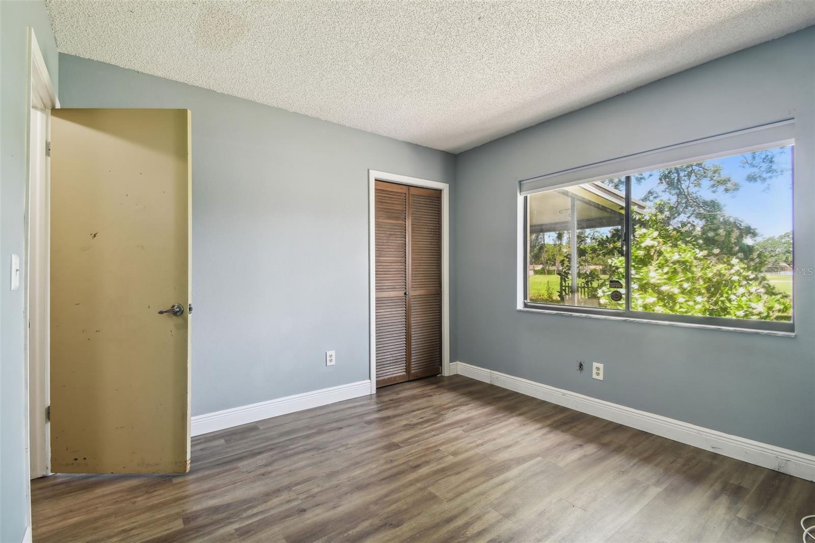 Image 20 of 51 For 16169 Gardendale Drive