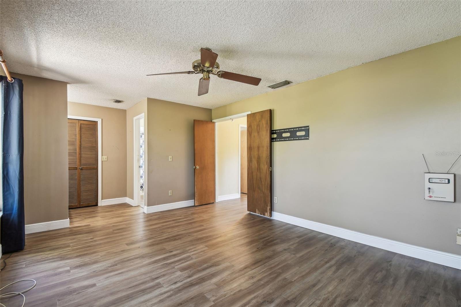 Image 30 of 51 For 16169 Gardendale Drive
