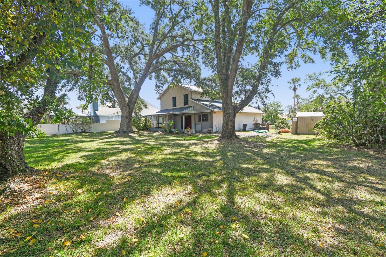 Image 41 of 51 For 16169 Gardendale Drive
