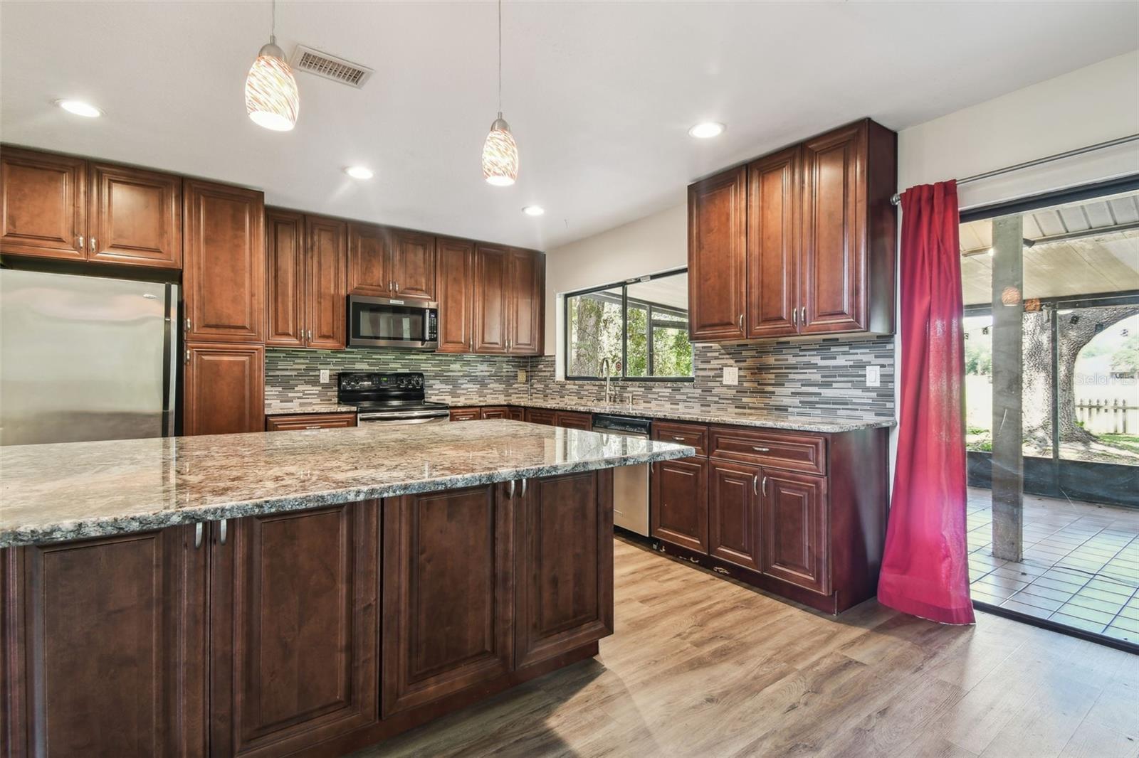 Image 9 of 51 For 16169 Gardendale Drive