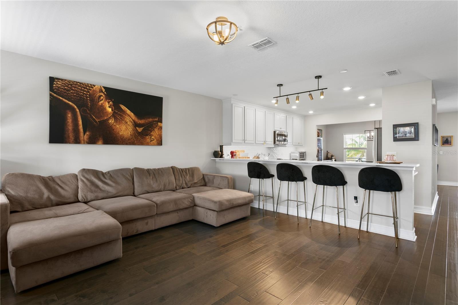 Image 15 of 56 For 4921 Paul Avenue 6