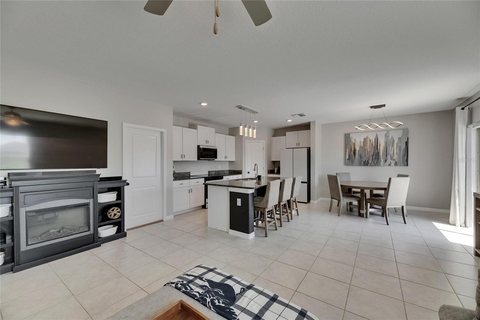Image 12 of 78 For 15718 Fort Island Place
