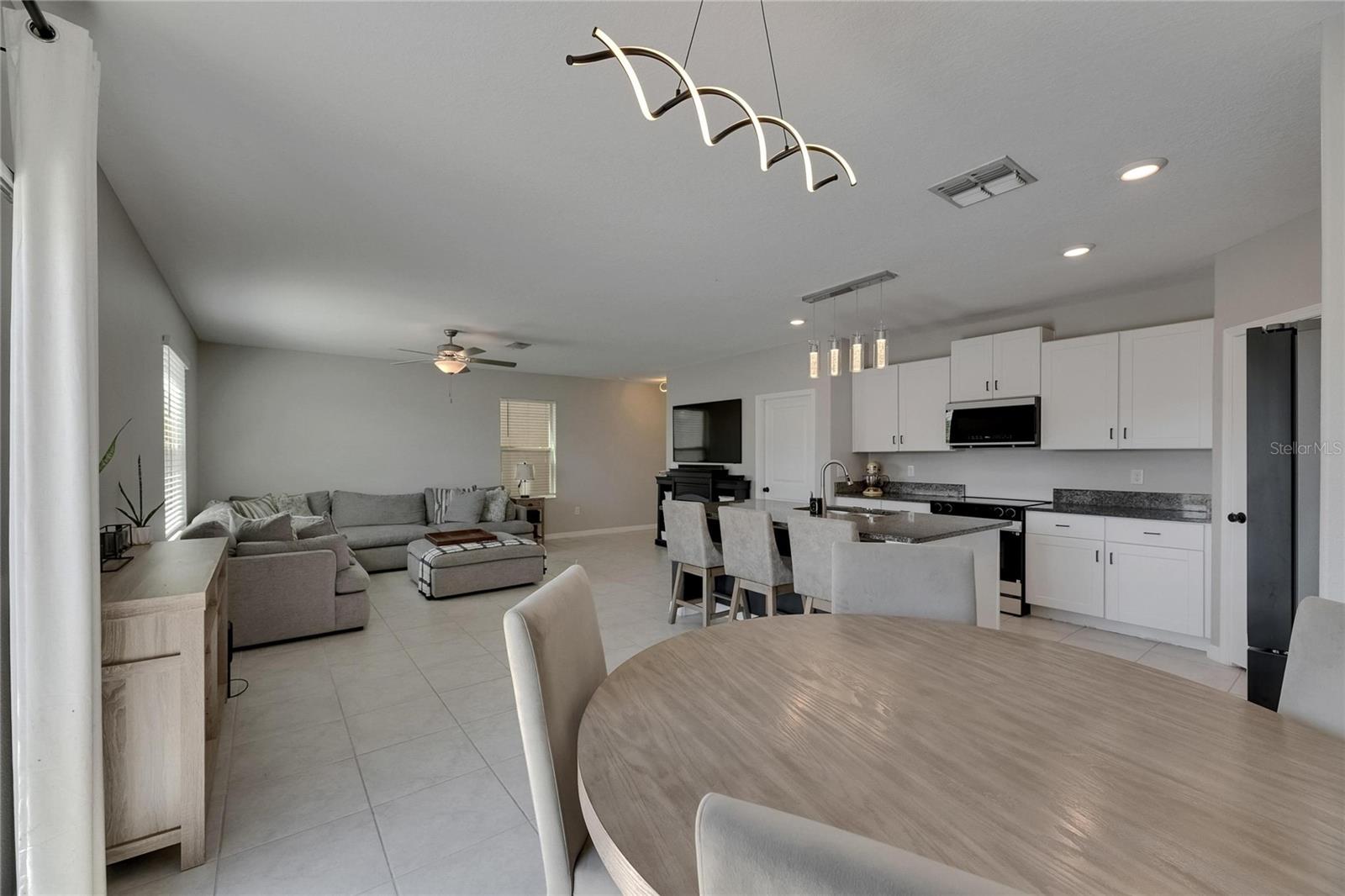 Image 13 of 78 For 15718 Fort Island Place