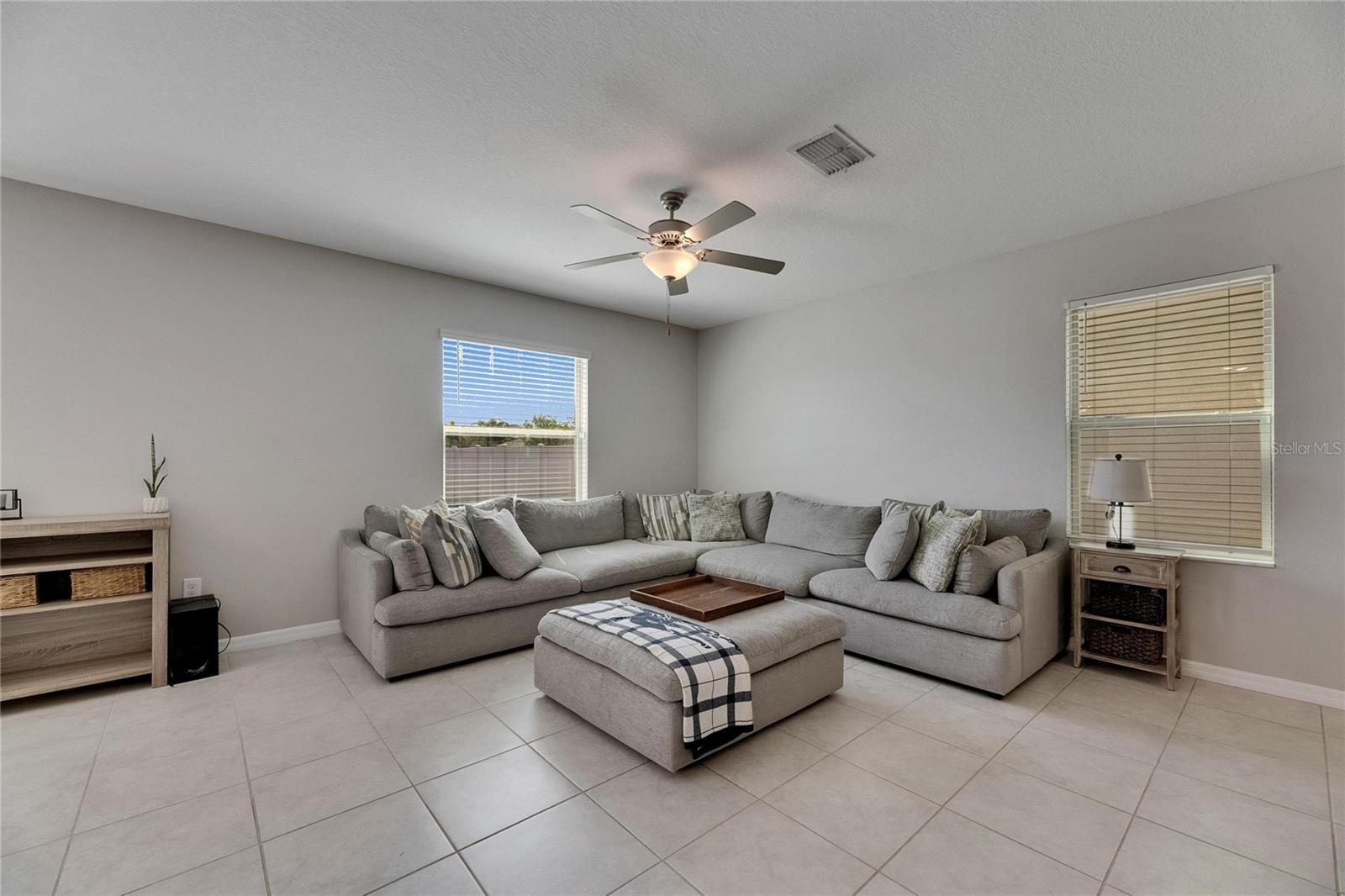 Image 15 of 78 For 15718 Fort Island Place