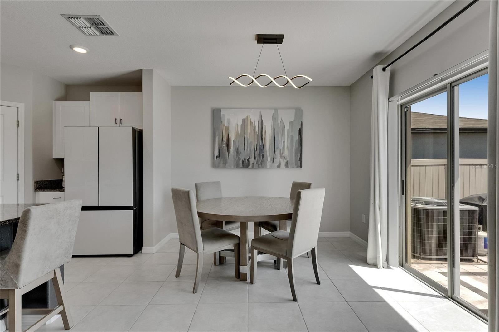 Image 18 of 78 For 15718 Fort Island Place