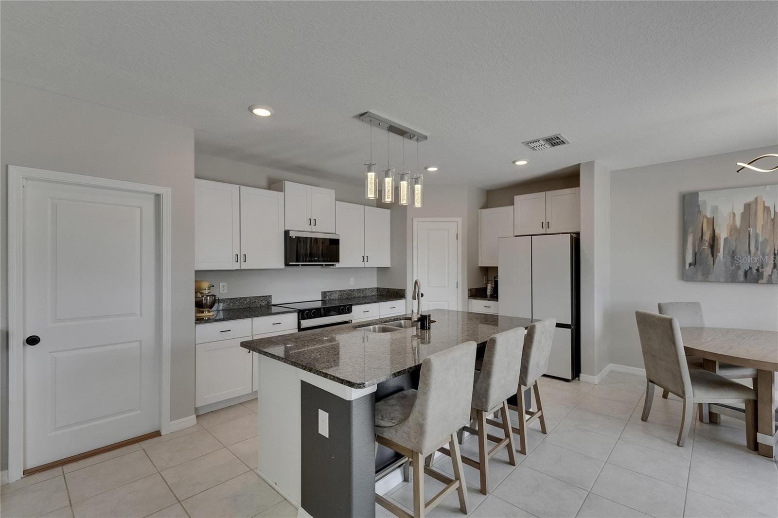 Image 22 of 78 For 15718 Fort Island Place