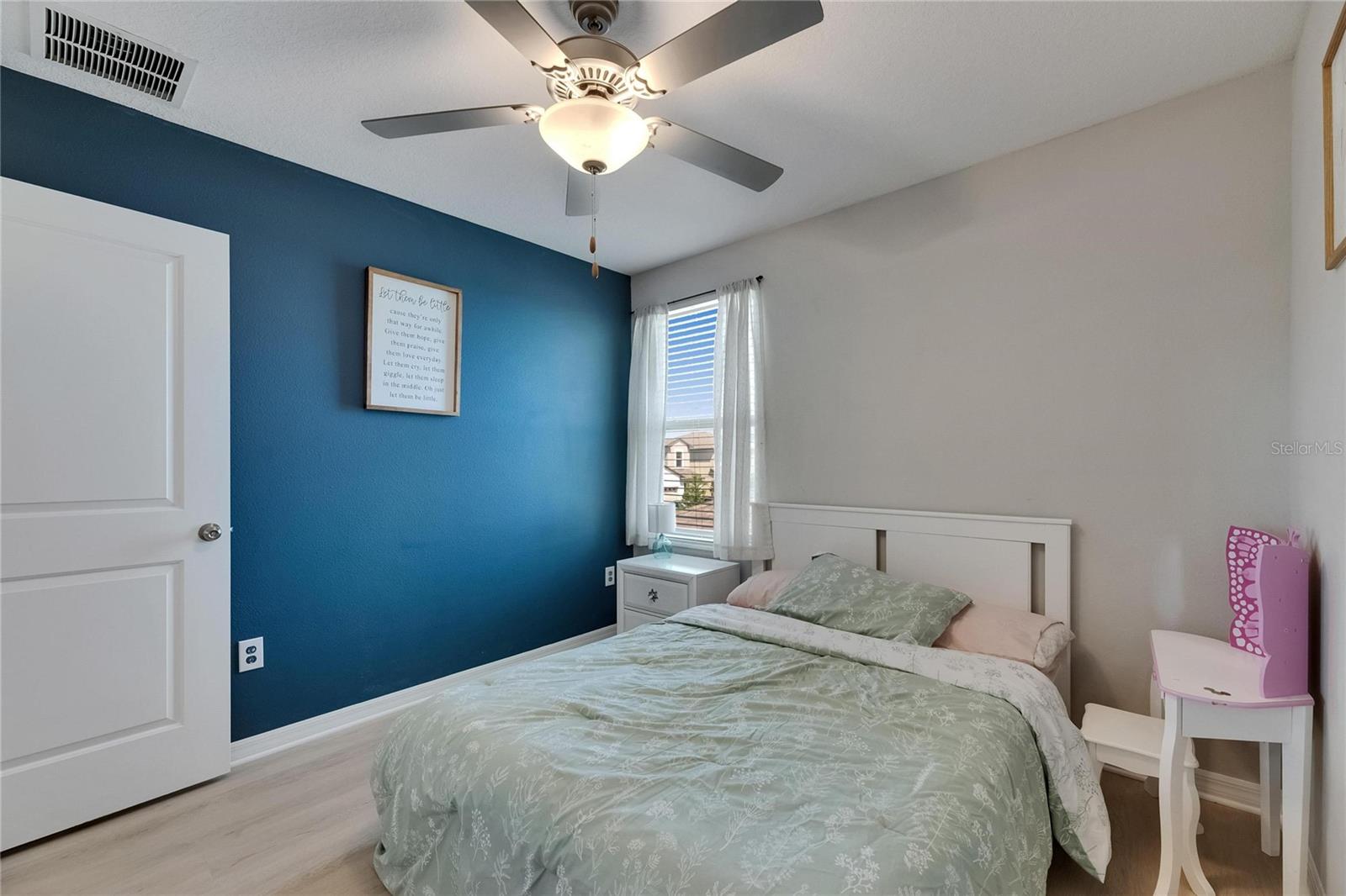 Image 46 of 78 For 15718 Fort Island Place