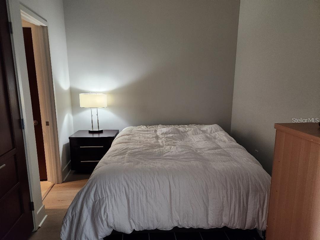 Image 6 of 16 For 912 Channelside Drive 2515