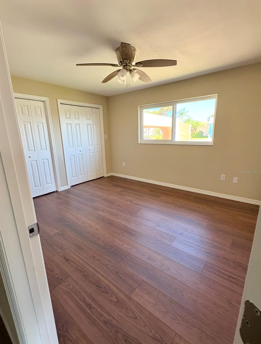 Image 11 of 26 For 5530 Windward Way
