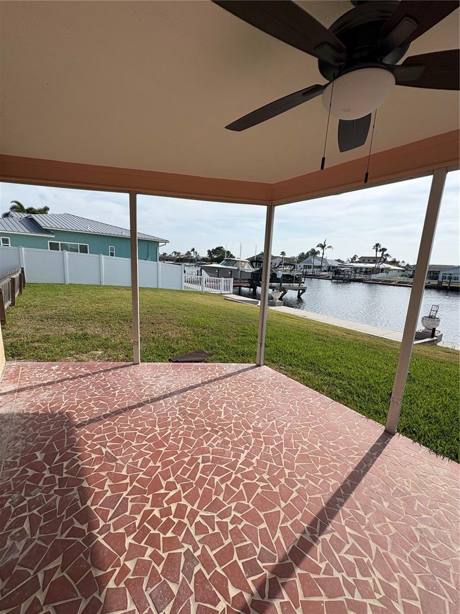 Image 22 of 26 For 5530 Windward Way