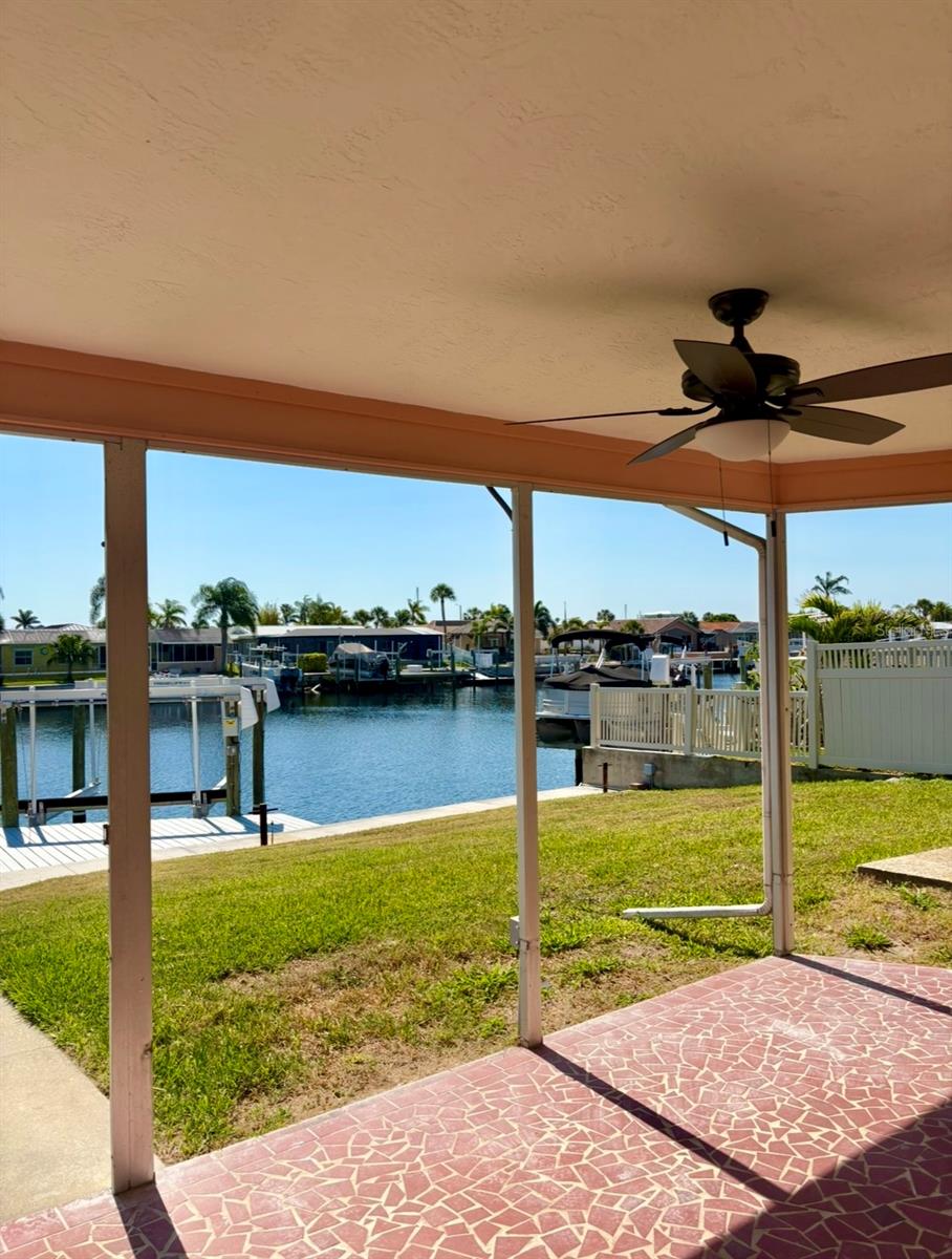 Image 24 of 26 For 5530 Windward Way