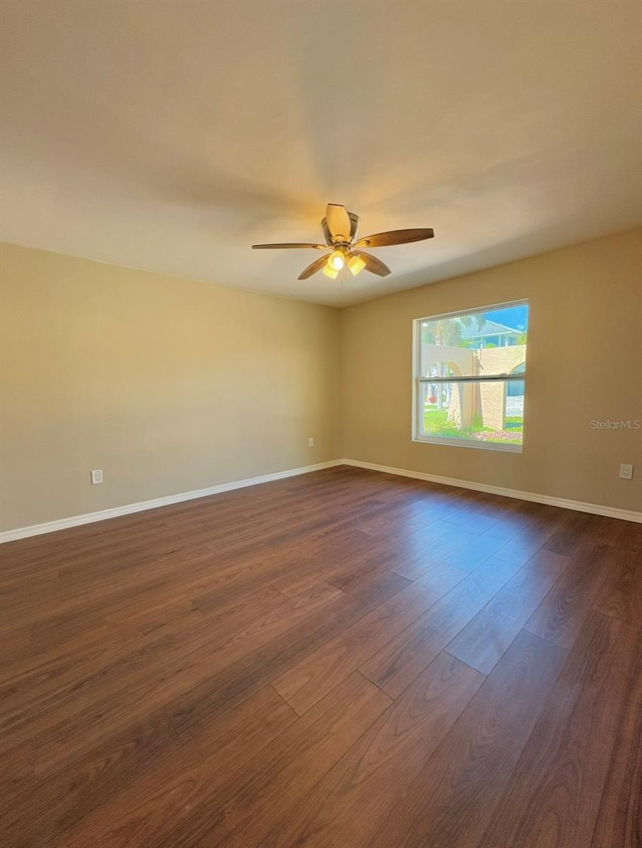 Image 7 of 26 For 5530 Windward Way