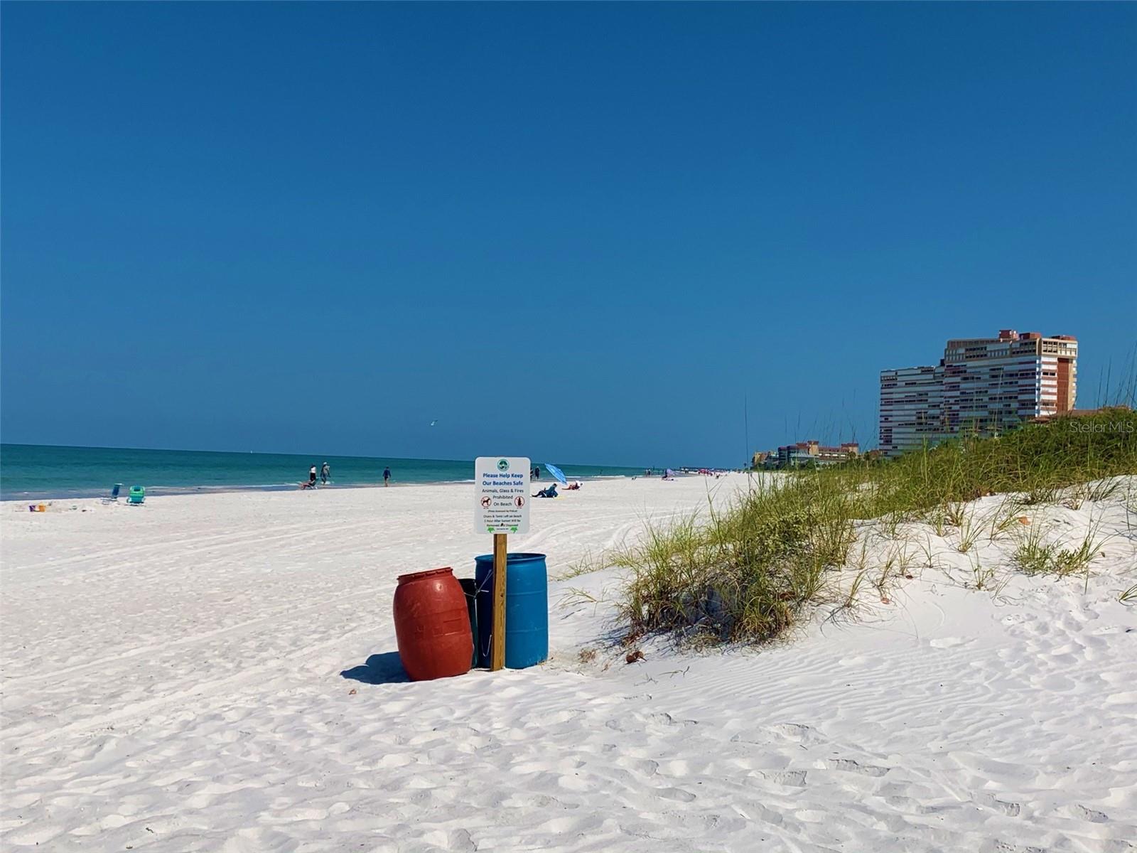 Image 17 of 17 For 17688 Gulf Boulevard 201