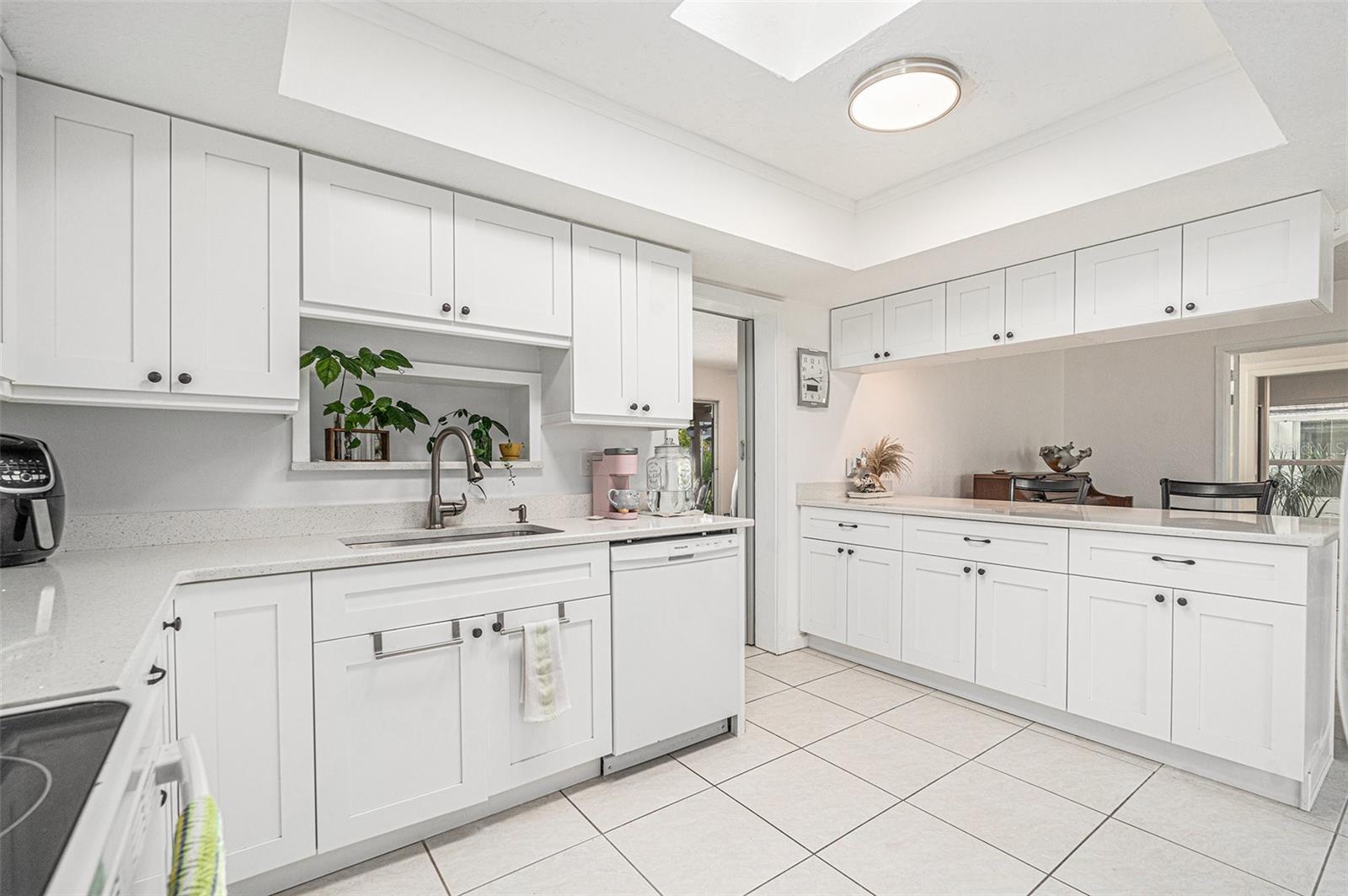Image 10 of 42 For 736 85th Avenue N
