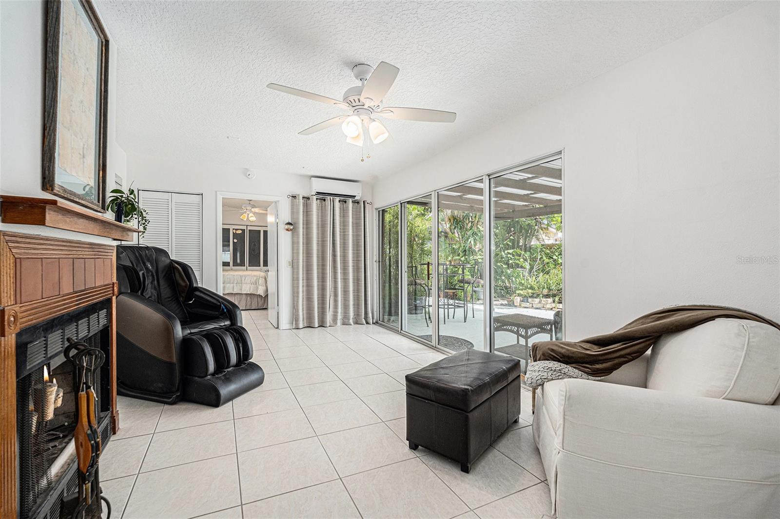 Image 16 of 42 For 736 85th Avenue N
