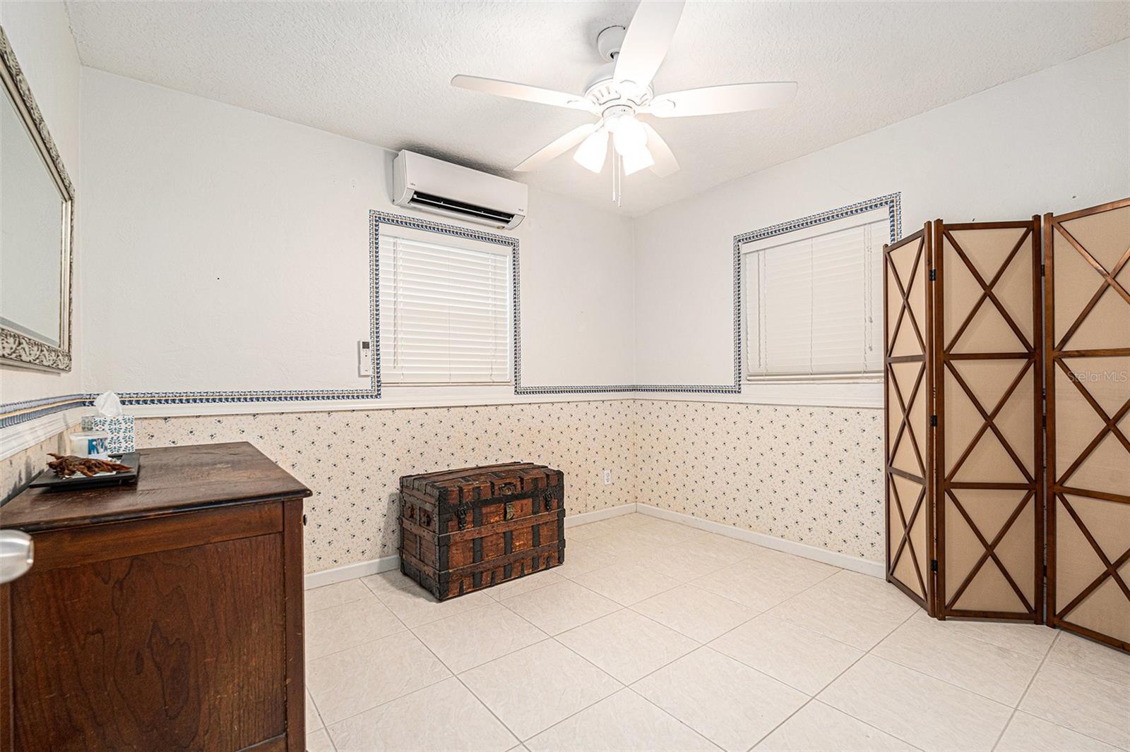 Image 22 of 42 For 736 85th Avenue N