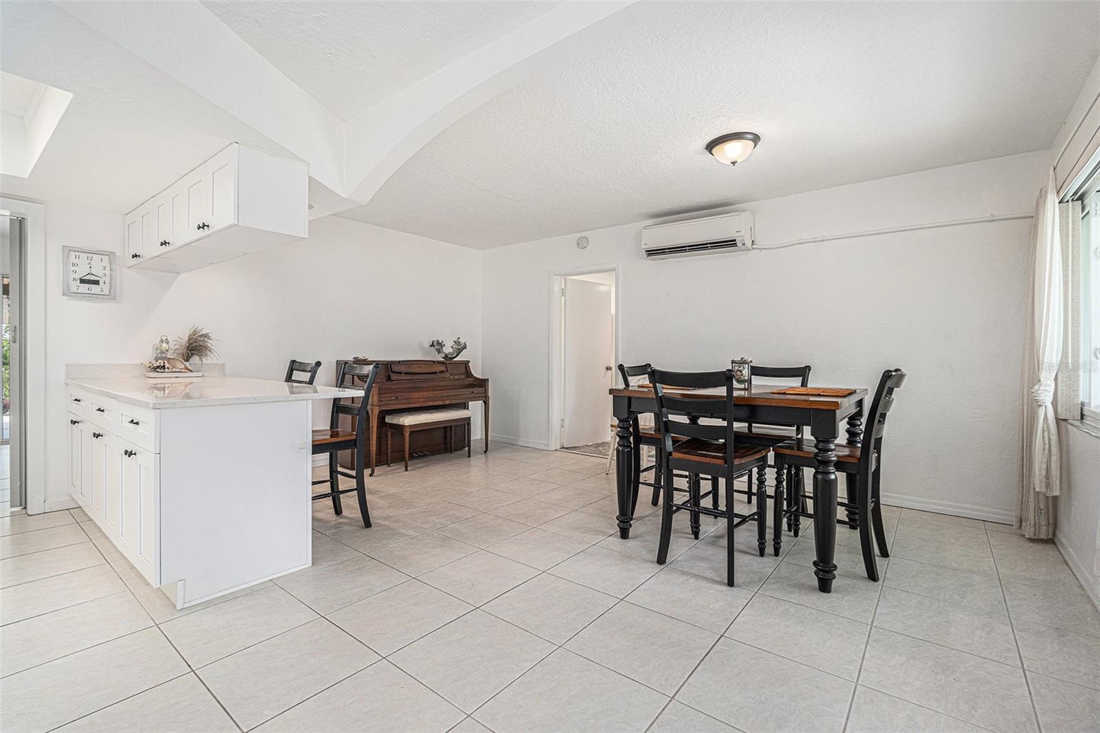 Image 7 of 42 For 736 85th Avenue N