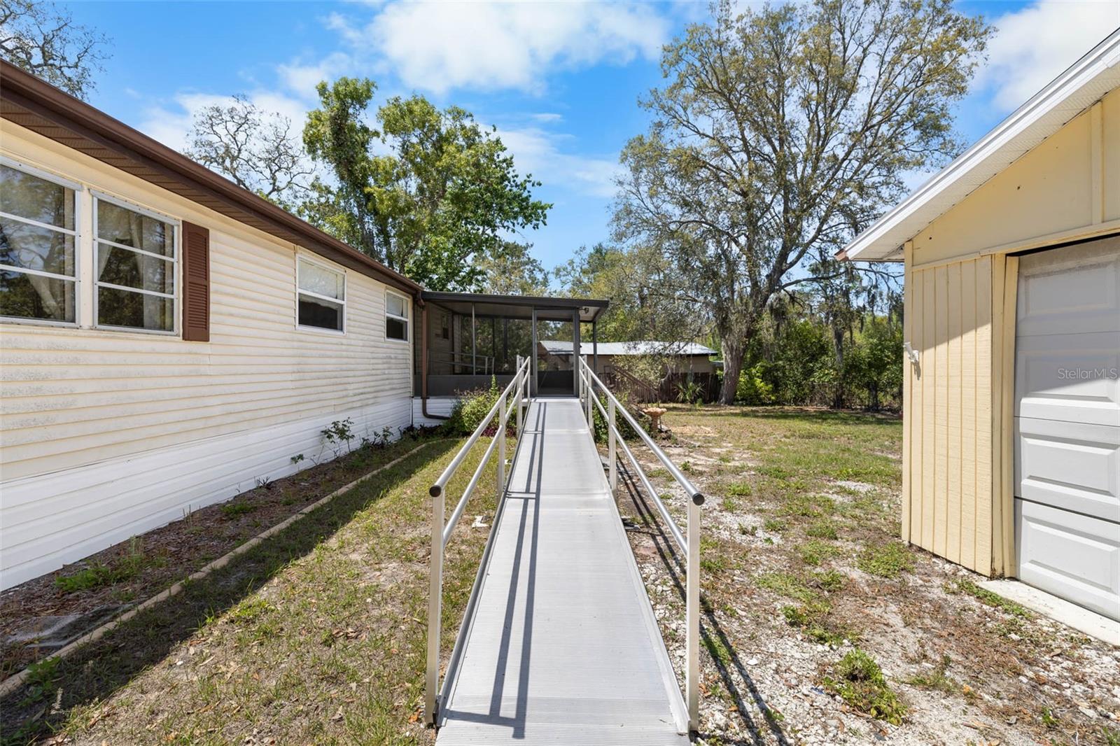 Image 21 of 34 For 8181 Filson Street