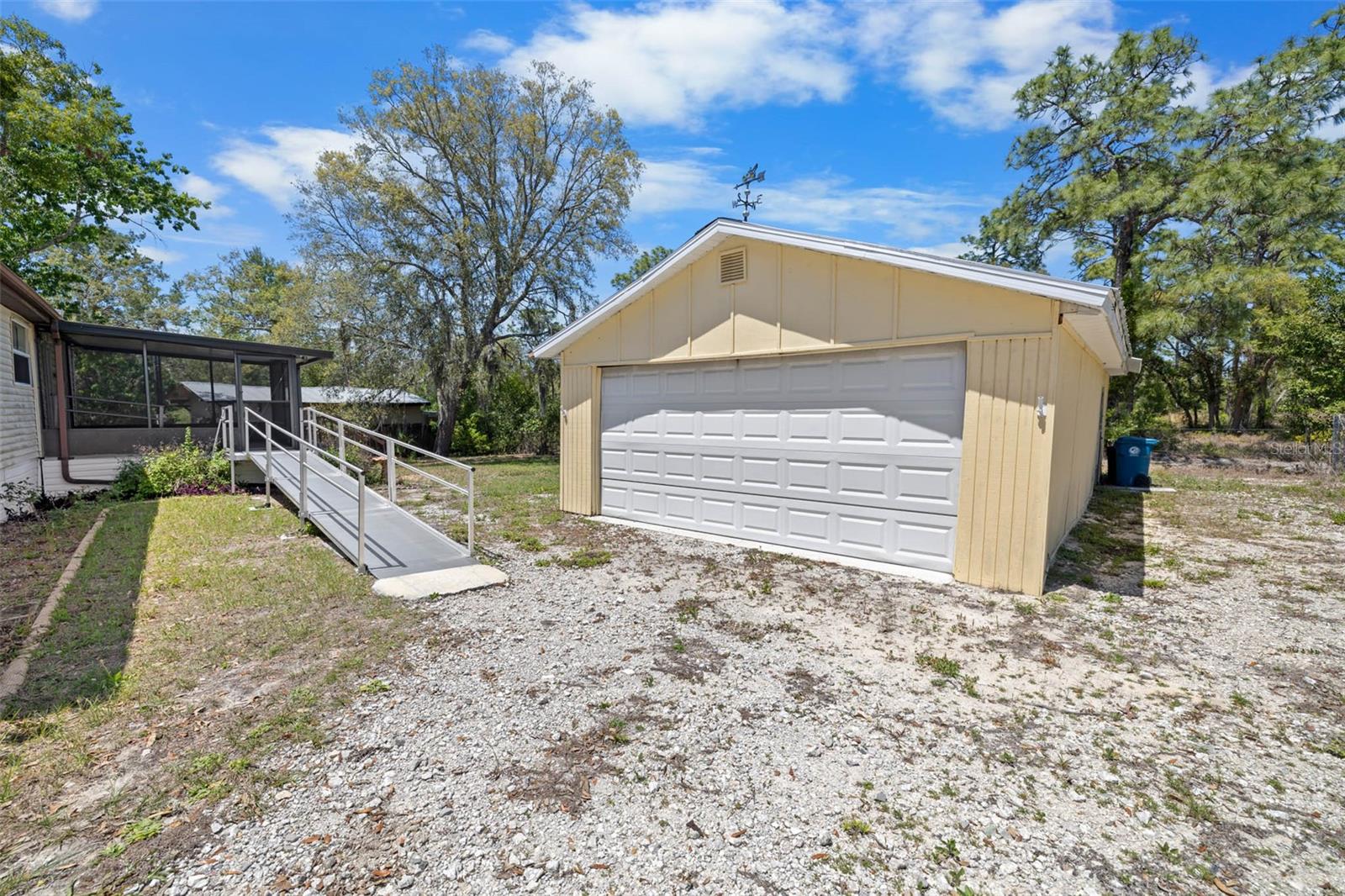Image 22 of 34 For 8181 Filson Street