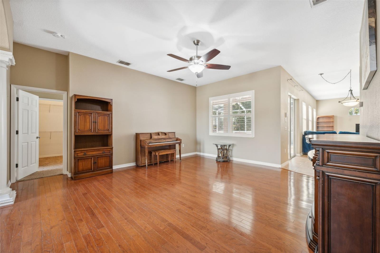 Image 11 of 47 For 9127 Irondale Lane