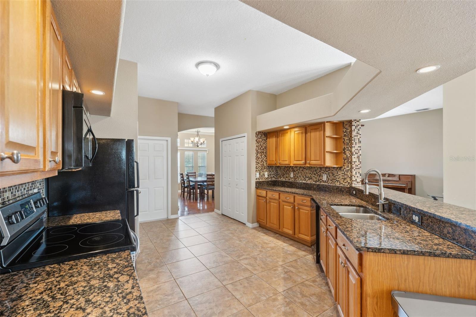 Image 14 of 47 For 9127 Irondale Lane