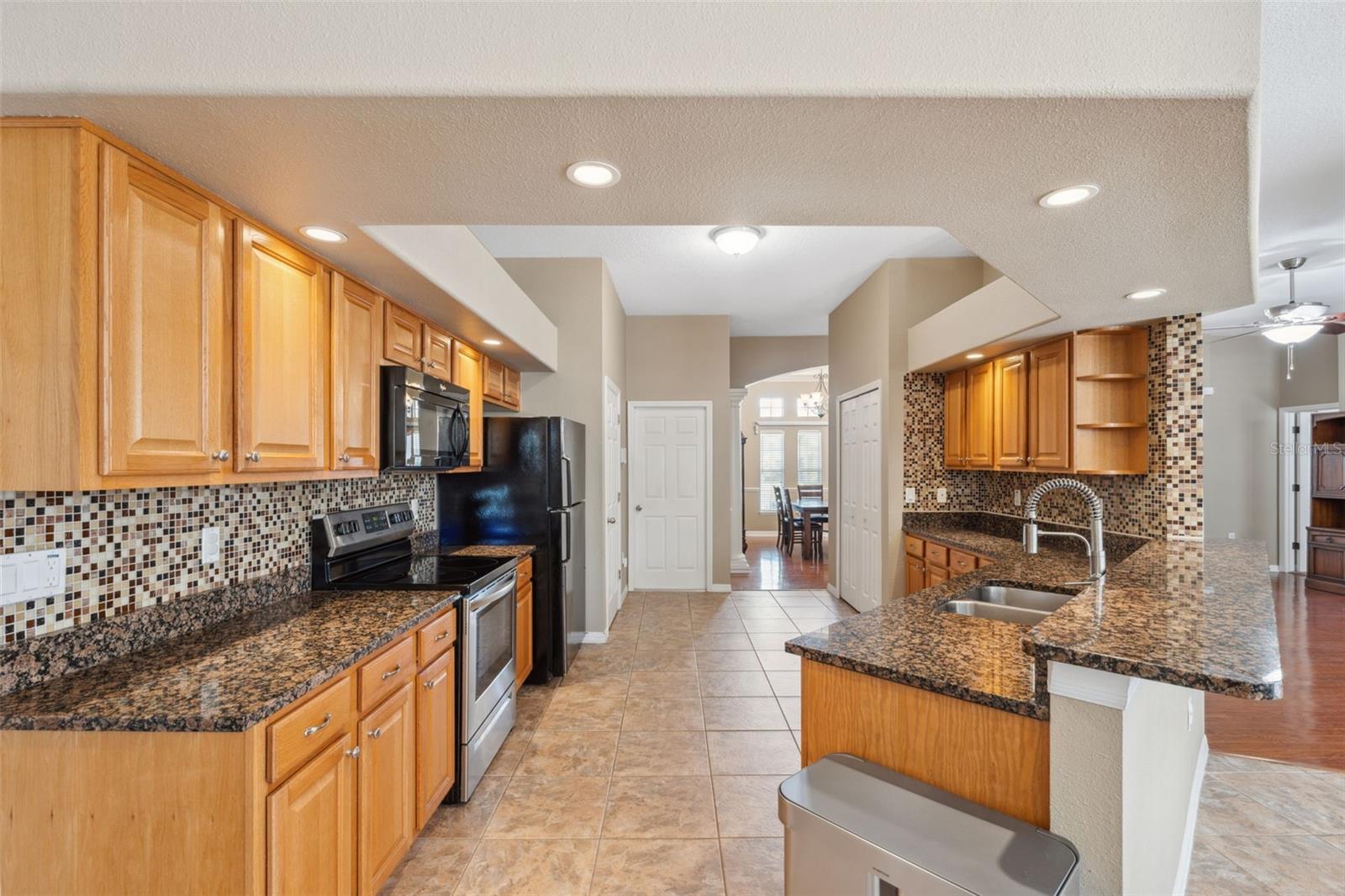 Image 16 of 47 For 9127 Irondale Lane