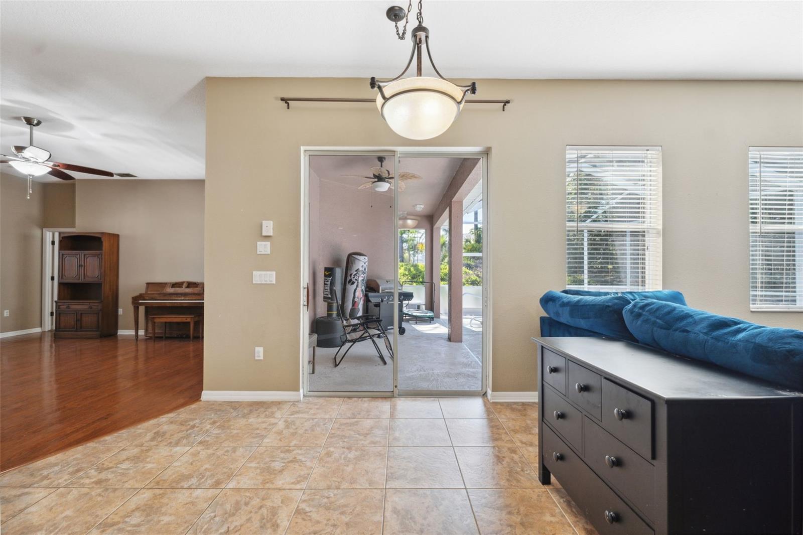 Image 21 of 47 For 9127 Irondale Lane