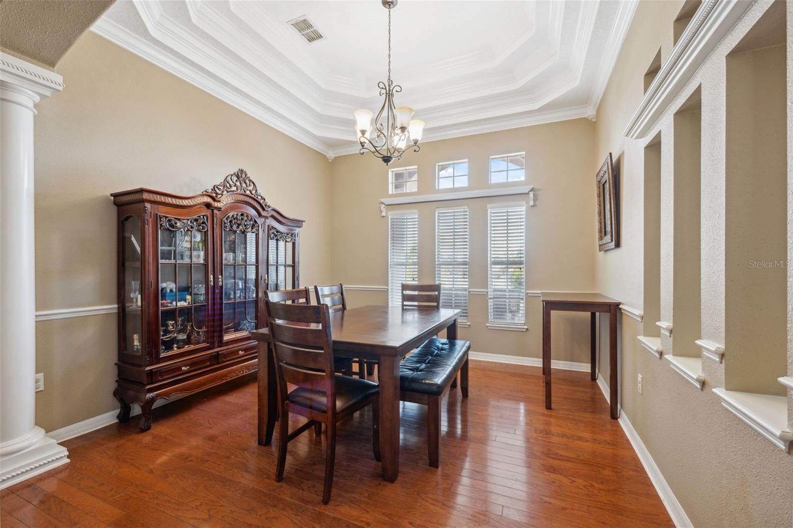 Image 8 of 47 For 9127 Irondale Lane