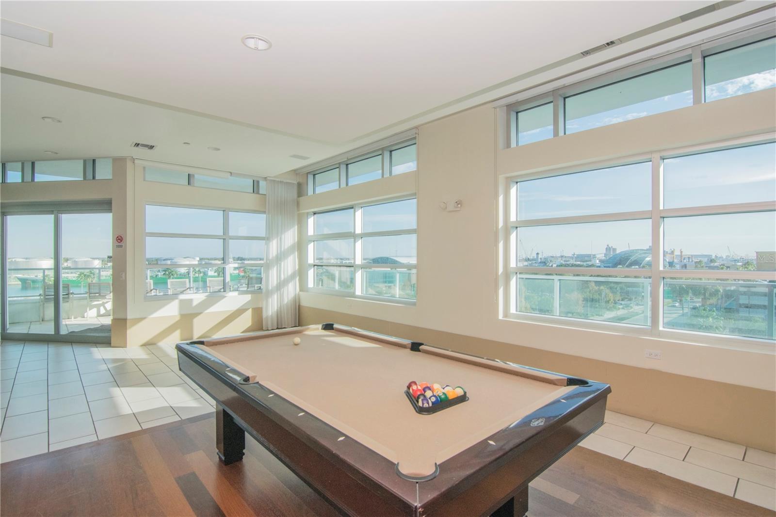 Image 33 of 42 For 912 Channelside Drive 2710