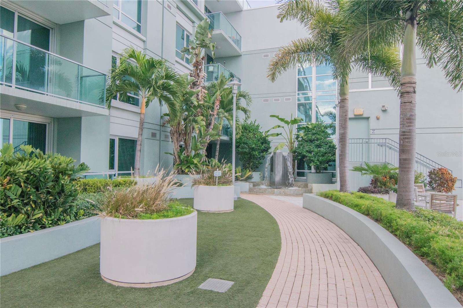 Image 35 of 42 For 912 Channelside Drive 2710