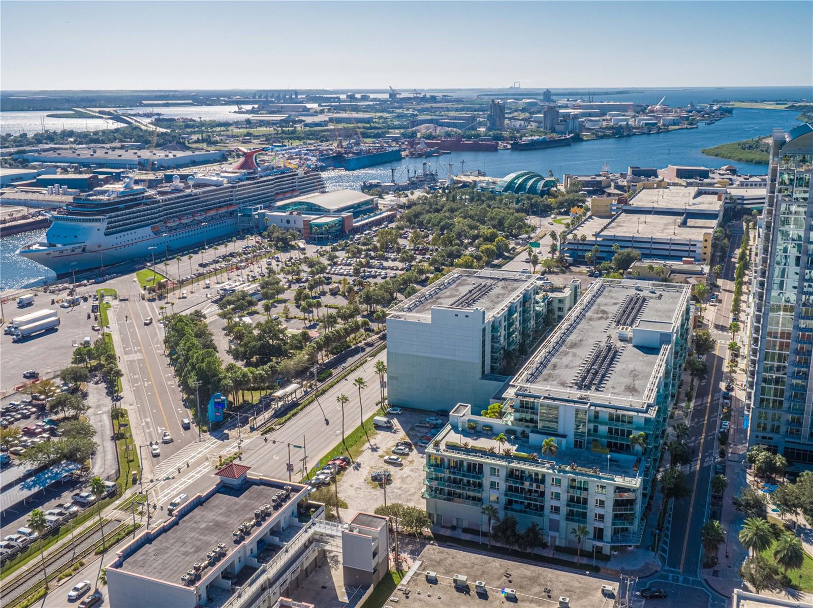 Image 40 of 42 For 912 Channelside Drive 2710