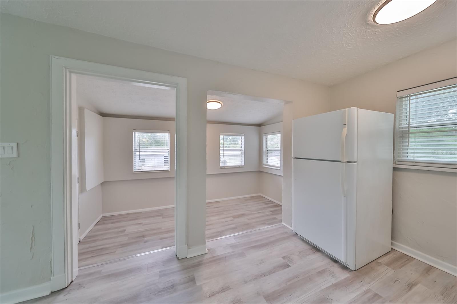 Image 11 of 21 For 3900 52nd Avenue N 1-2