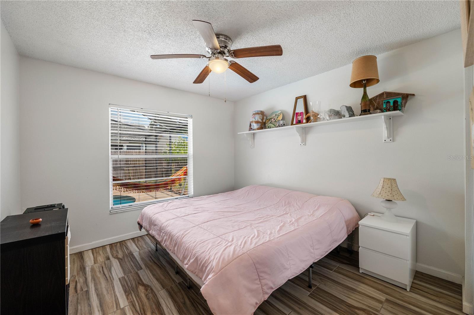 Image 21 of 43 For 12815 Tallowood Drive