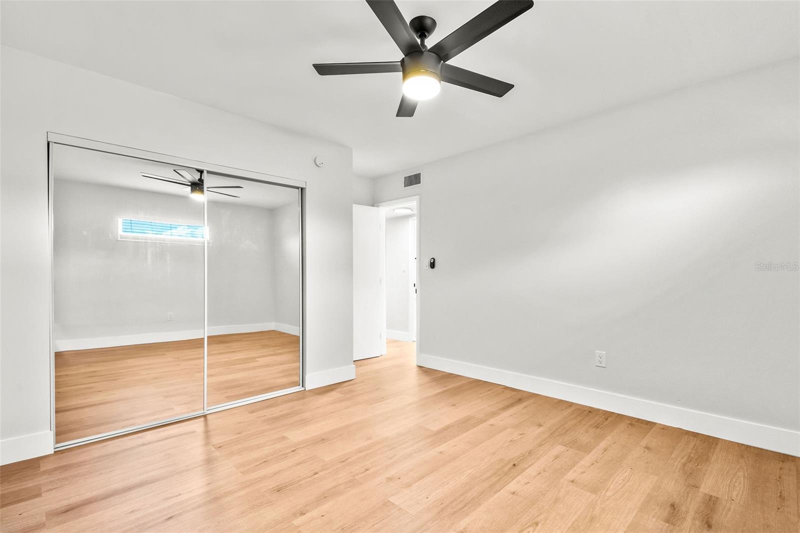 Image 10 of 13 For 300 Nimbus Avenue 2