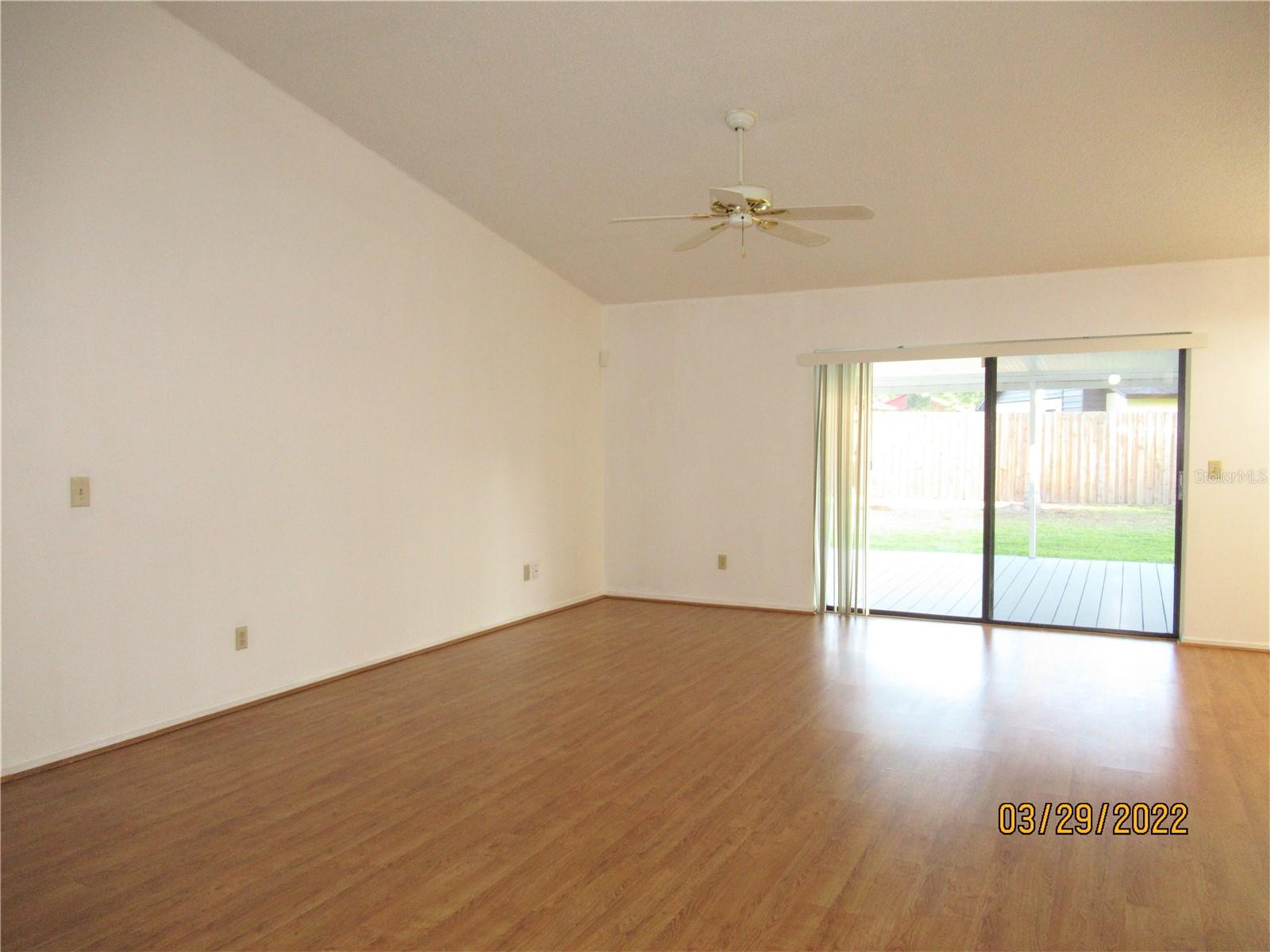 Image 3 of 14 For 1509 Blueteal Drive