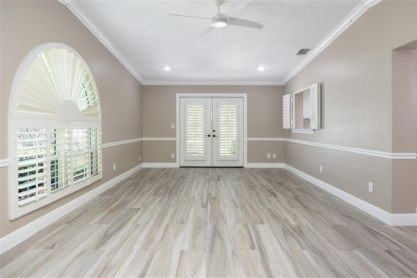 Image 15 of 31 For 1183 35th Avenue Ne