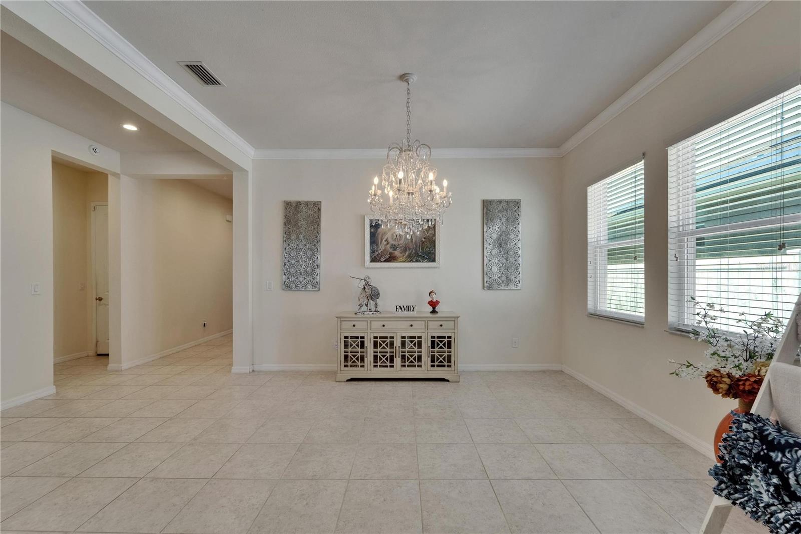 Image 10 of 32 For 13622 Tonya Anne Drive