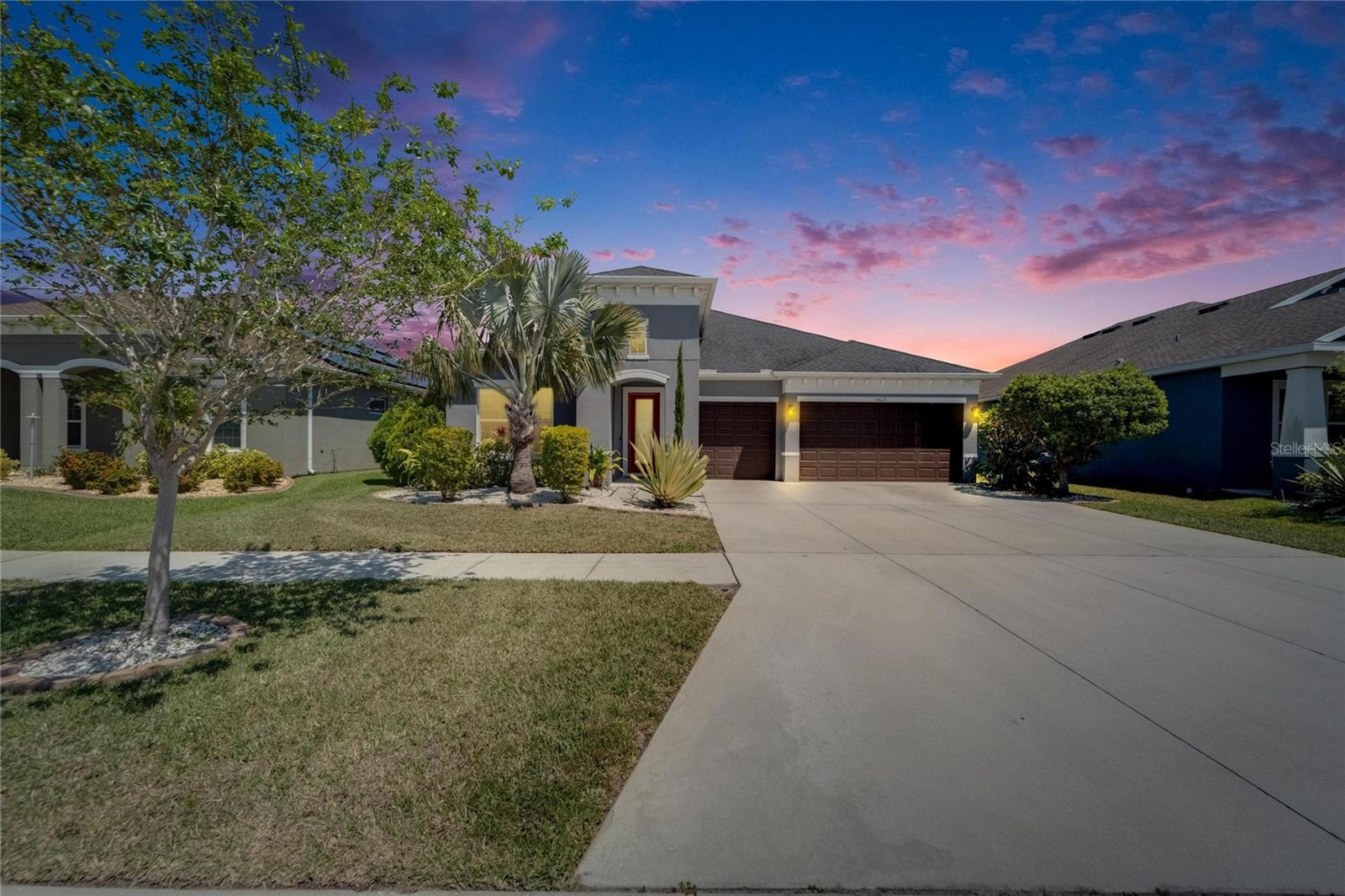 Image 2 of 32 For 13622 Tonya Anne Drive